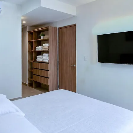 Moderno En Serena Del Mar Con Balcón. Ideal Familias Y Grupos Apartamento *