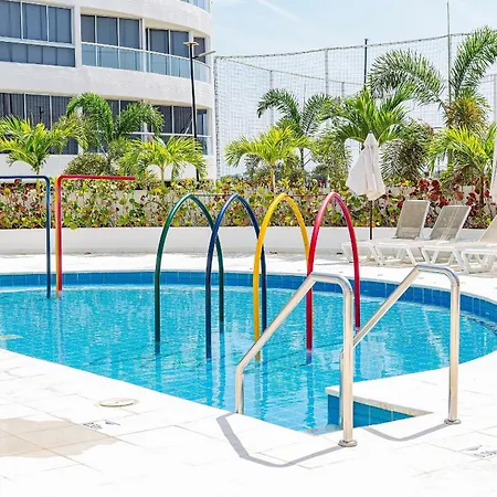 Moderno En Serena Del Mar Con Balcón. Ideal Familias Y Grupos *
